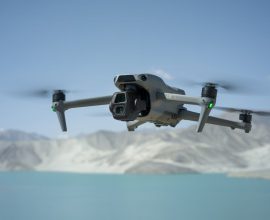 DJI svela Air 3S, il drone a doppia fotocamera potenziato