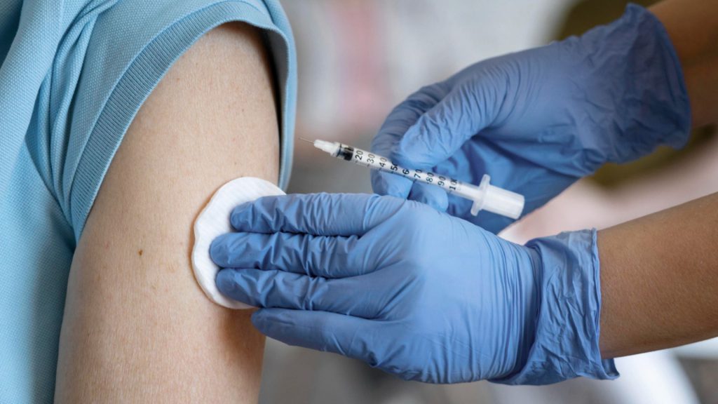 MioDottore presenta l'indagine sulla campagna vaccinale: quanto ne sanno gli italiani?